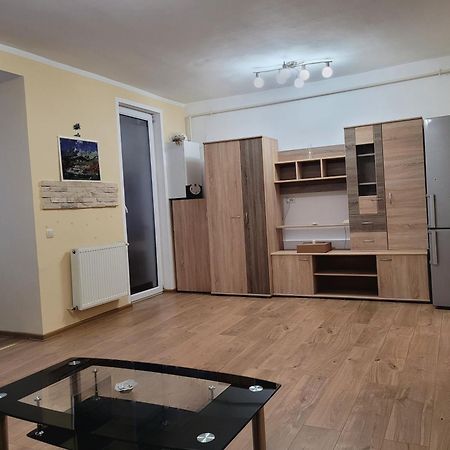 Apartament 2 Camere Floreşti Kültér fotó